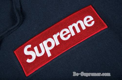 ストリートブランドとしてのSupremeの魅力は?
