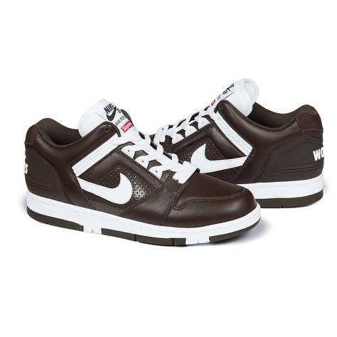 Supreme×有名ブランドのコラボアイテムも充実した品揃え!