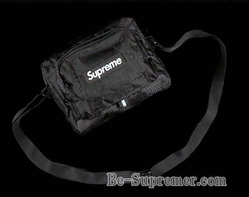 Supreme ブラック ショルダーバッグ 18303056_39804523_600.jpg