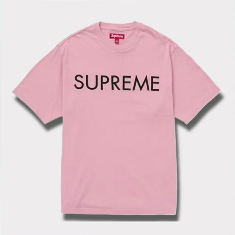  Supreme シュプリーム 2025SS Capital S/S Top　キャピタルショートスリーブ トップTシャツ ピンク