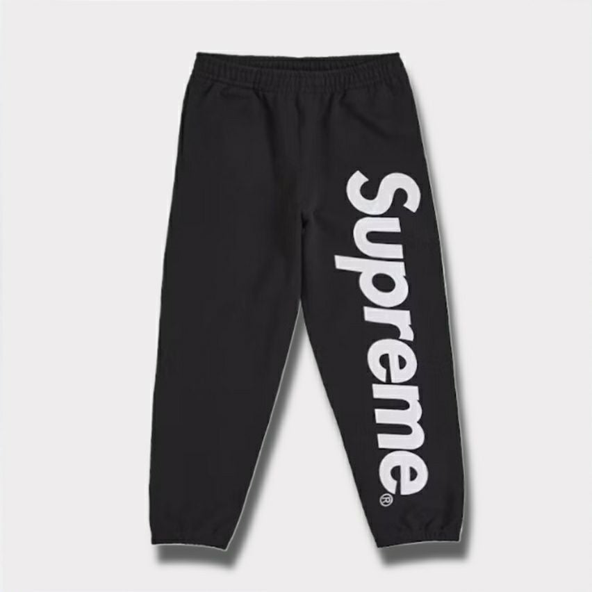 Supreme 2023 シュプリーム アップリケトラックパンツ　黒 Supreme シュプリーム 2023AW Satin Applique Sweatpant サテン