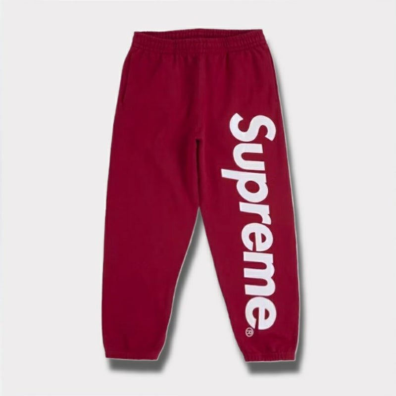 Supreme シュプリーム 2025AW Satin Applique Sweatpant サテン アップリケ スウェットパンツ ダークレッド