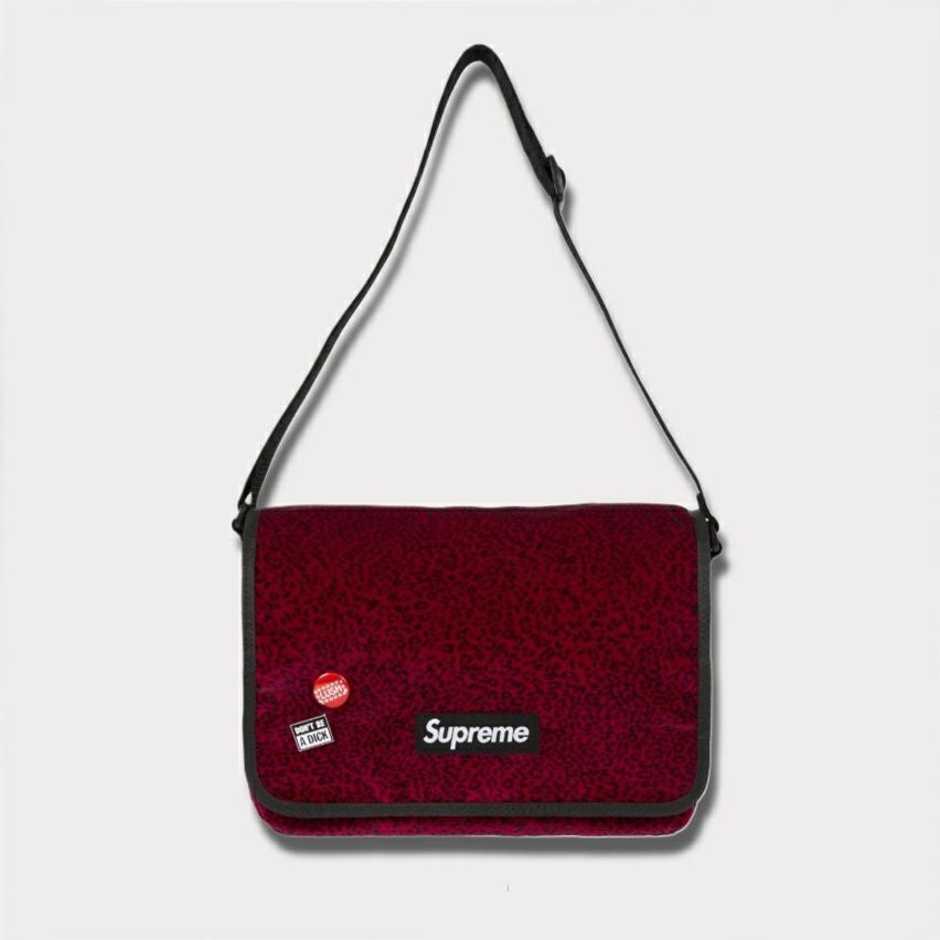  Supreme シュプリーム 2025AW Velvet Small Messenger Bag ベルベット スモール メッセンジャーバッグ レッドレオパード