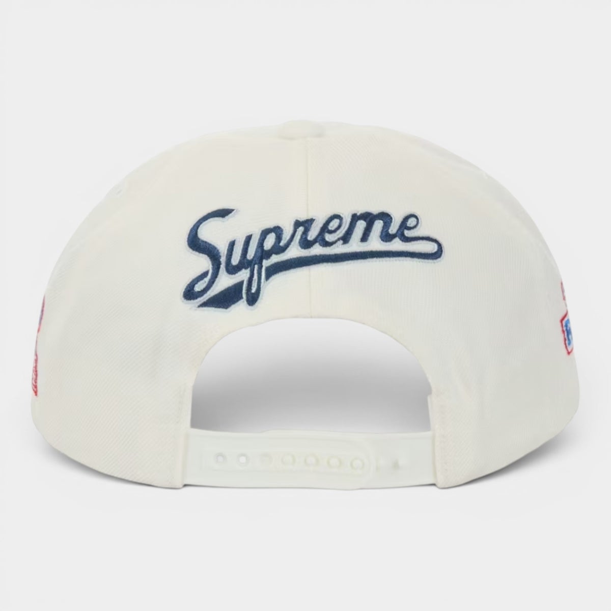 Supreme シュプリーム 2026SS World Famous S Logo 6-Panel　ワールドフェイマス Sロゴ 6パネルキャップ　ホワイト1