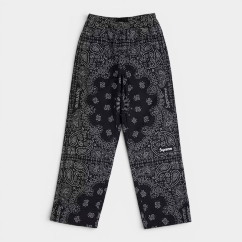 Supreme シュプリーム 2026SS Reflective Bandana Track Pant　リフレクティブバンダナトラックパンツ　ブラック1