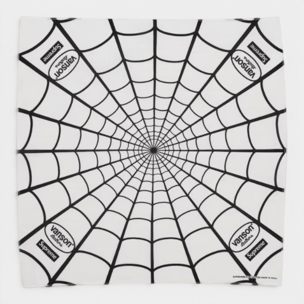 Supreme シュプリーム 2026SS Vanson Leathers Spider-Man Bandana バンソンレザーズ スパイダーマンバンダナ　ホワイト